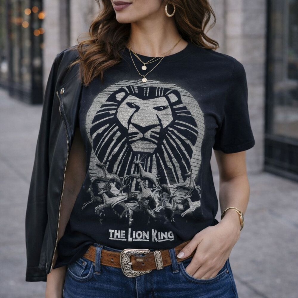 Disney Lion King Broadway Musical T-Shirt Womens Small Black Silver Cotton